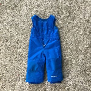 Columbia toddler bibs